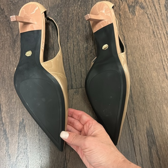 Zara taupe patent low heel - Picture 4 of 4